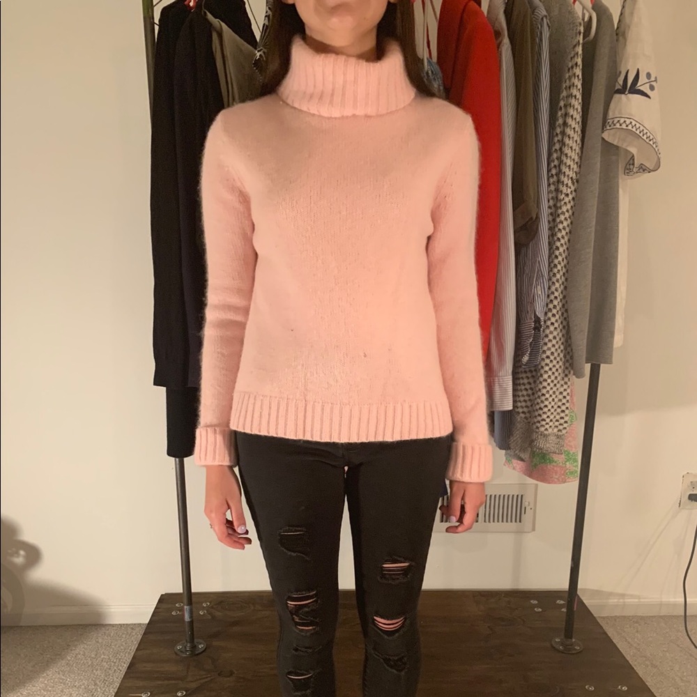 J McLaughlin Light Pink Turtle Neck Sweater